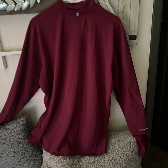 Nike thin quarter zip size L - Picture 2 of 4